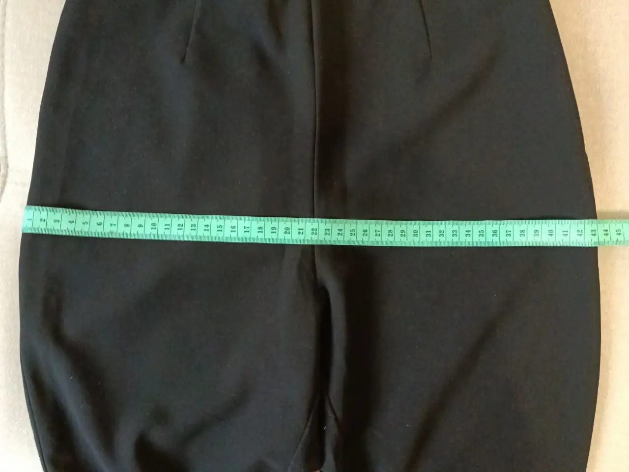 Брюки Tommy Hilfiger для девушки - Женская одежда (Одежда) в Москва