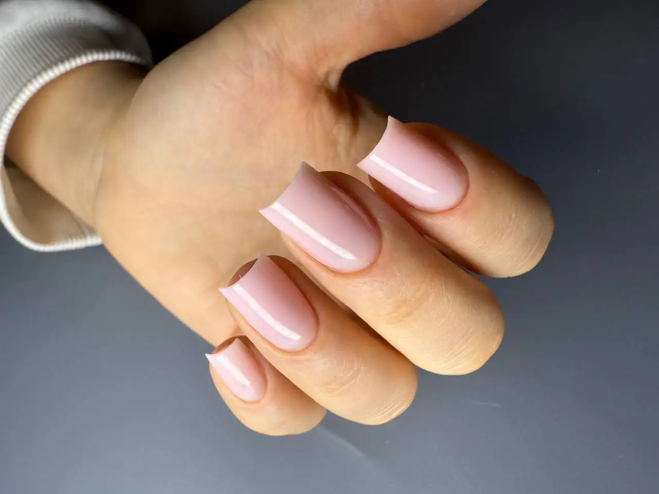 Идеальный маникюр с гарантией 3 недели - Красота и уход (Услуги) в Москва