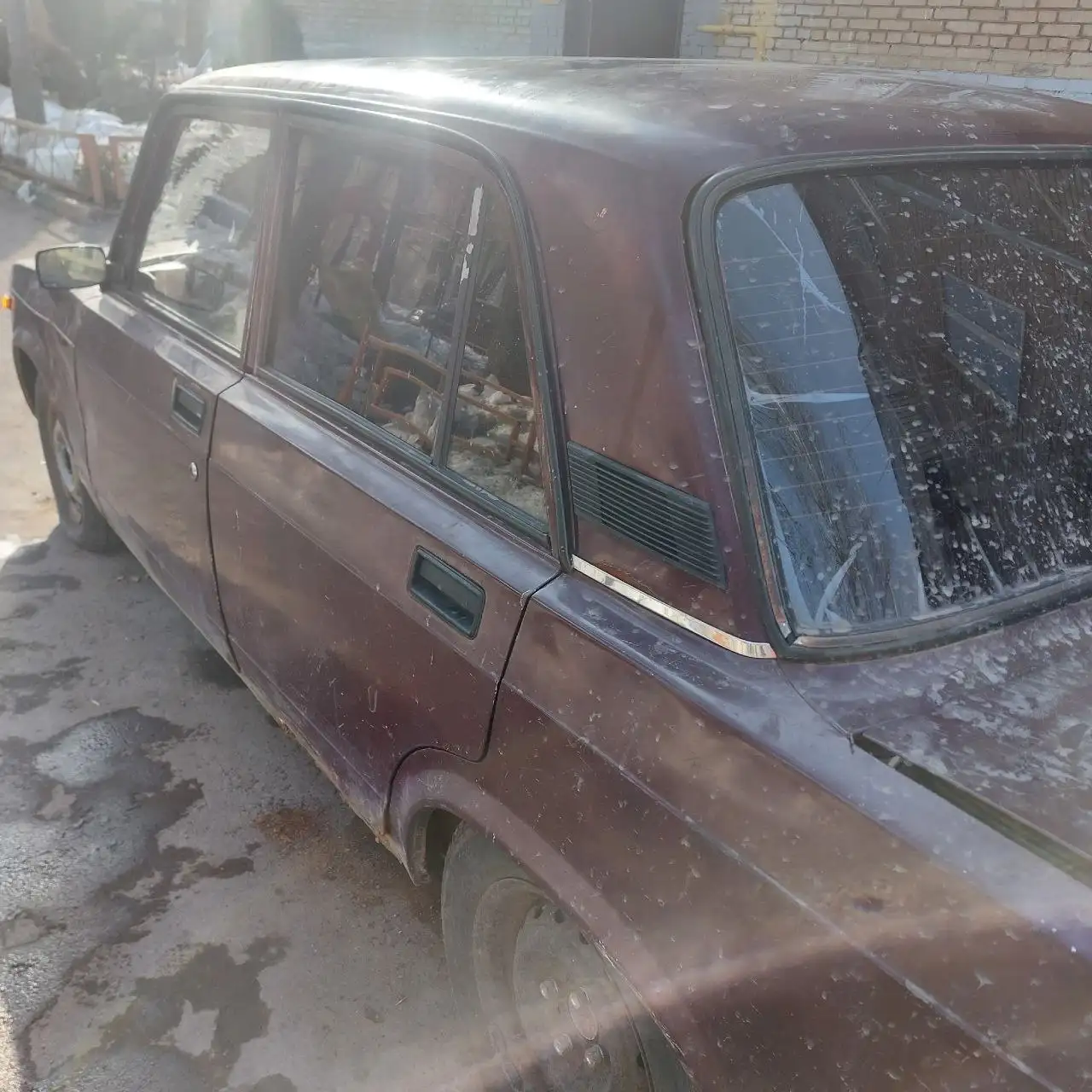 ВАЗ 2107 на запчасти или под восстановление - Запчасти (Авто) в Красногорск