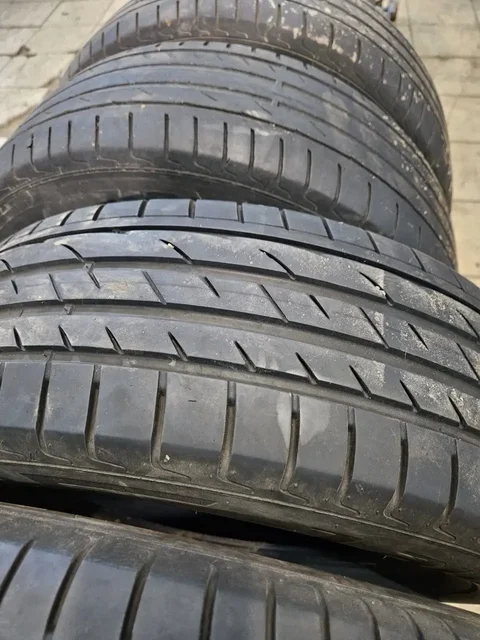 Продажа комплекта шин R17 235/65 - Авто в Москва