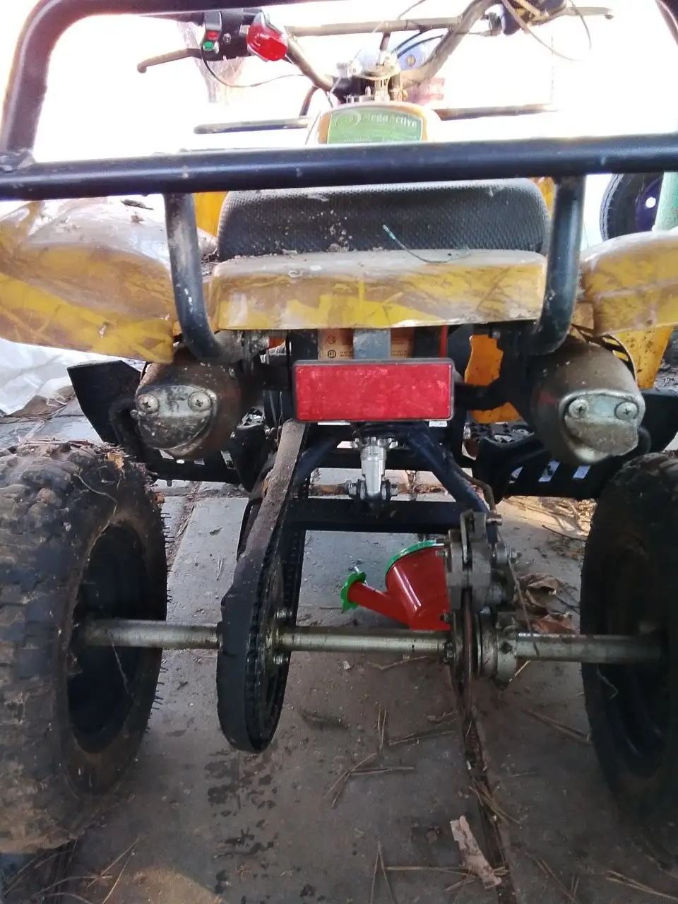 Продам детский квадроцикл на ходу - Квадроциклы (Хобби и отдых) в Москва