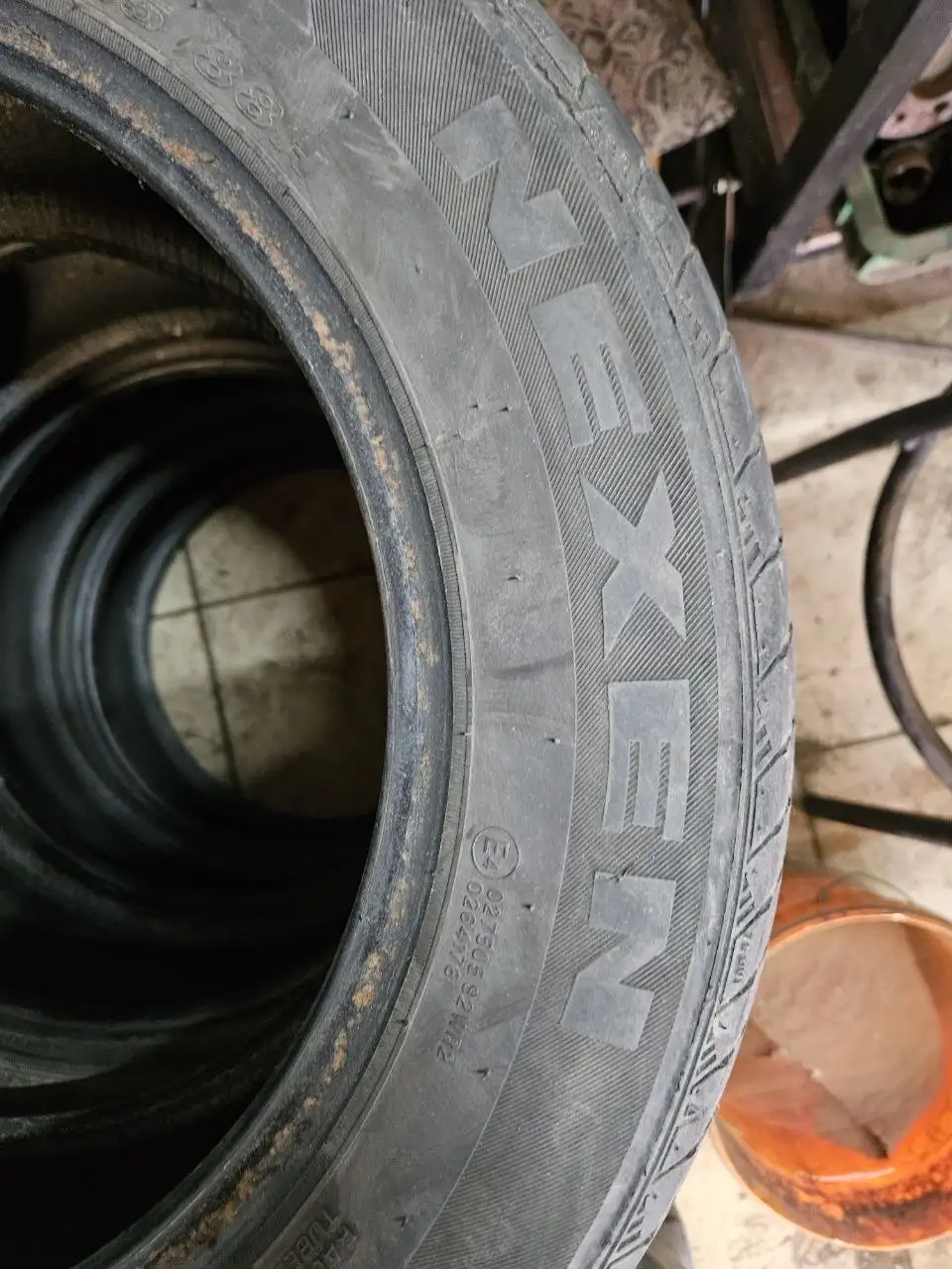 Комплект шин 185/65 R15 с бесплатным шиномонтажем - Шины и диски (Авто) в Москва