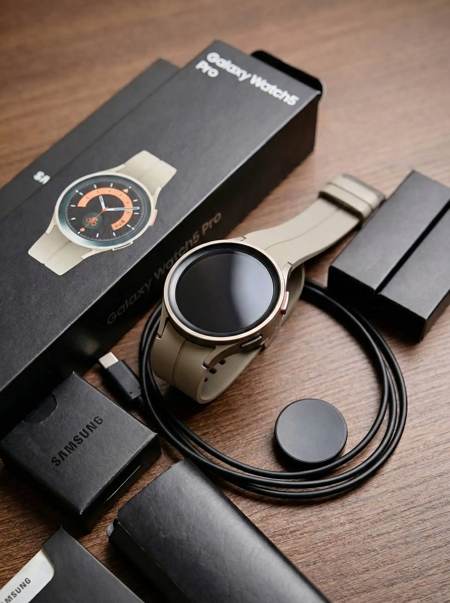 Продаю Samsung Galaxy Watch 5 Pro - Часы (Электроника) в Москва