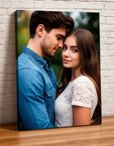 Портрет на холсте в подарок - Косметология в Москва