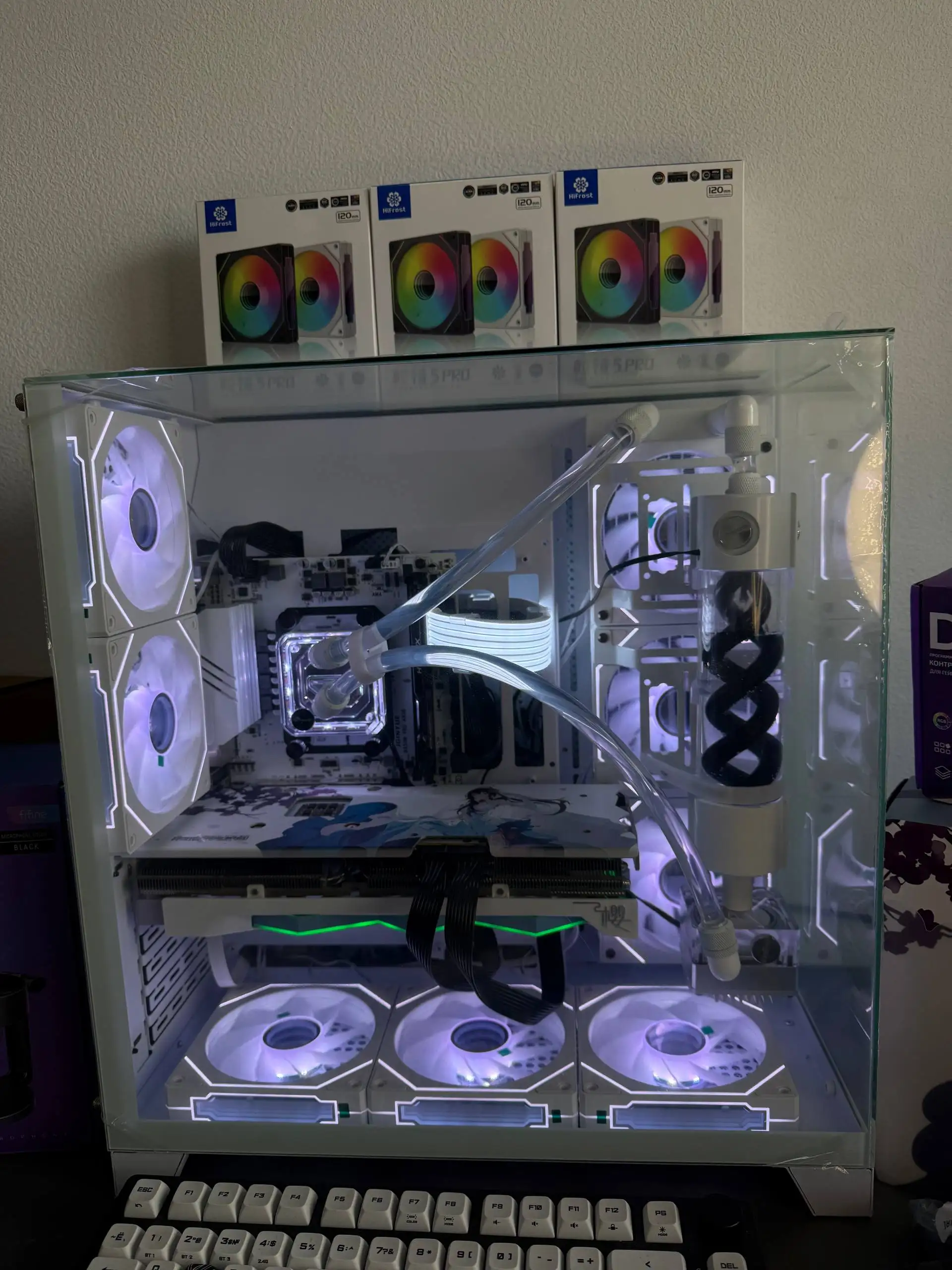 Игровой компьютер с кастомным водяным охлаждением и комплектом аксессуаров - Компьютеры и комплектующие (Электроника) в Москва