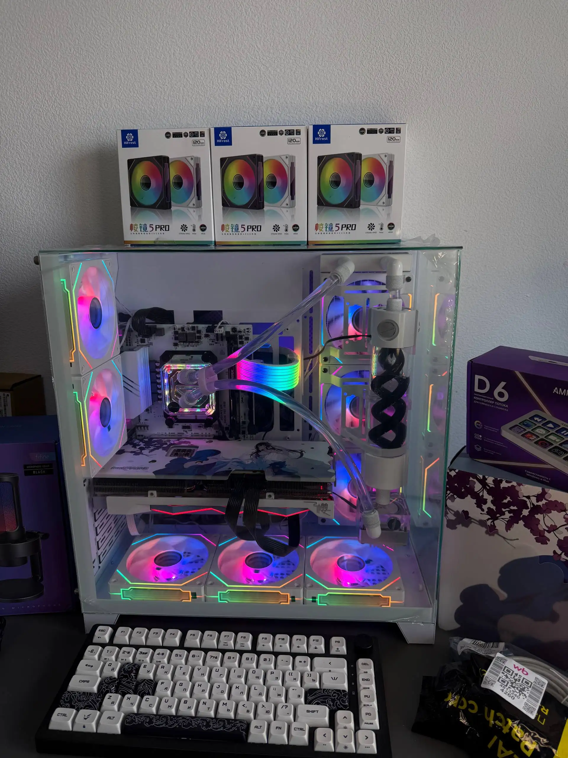 Игровой компьютер с кастомным водяным охлаждением и комплектом аксессуаров - Компьютеры и комплектующие (Электроника) в Москва