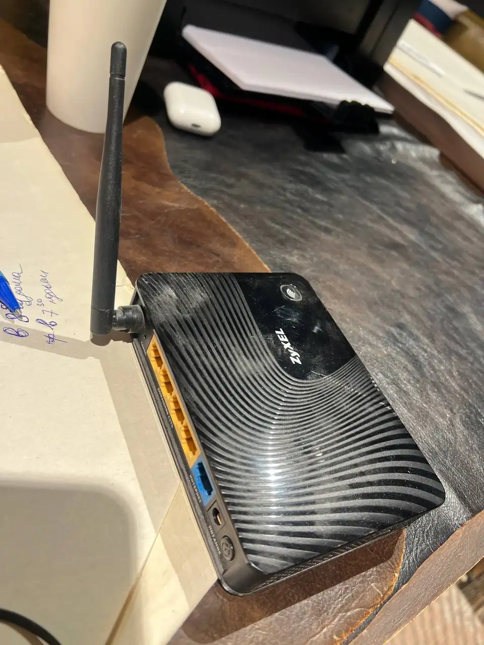 Продается роутер - Электроника в Москва