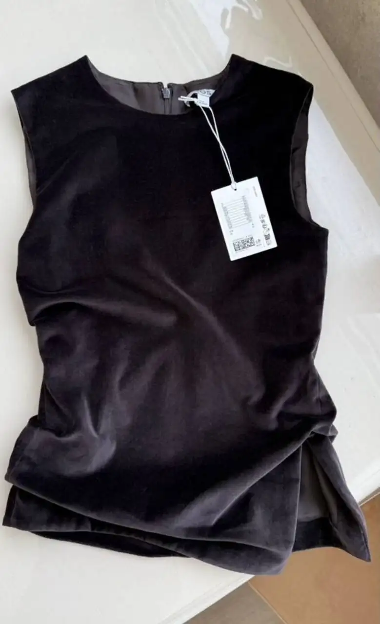 Куртка COS маркировка 38 - Верхняя одежда (Одежда) в Москва