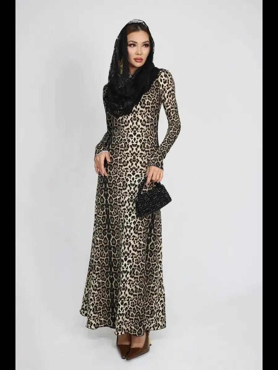 Платье леопардовой расцветки размер 48 (L) - Платья (Одежда) в Москва