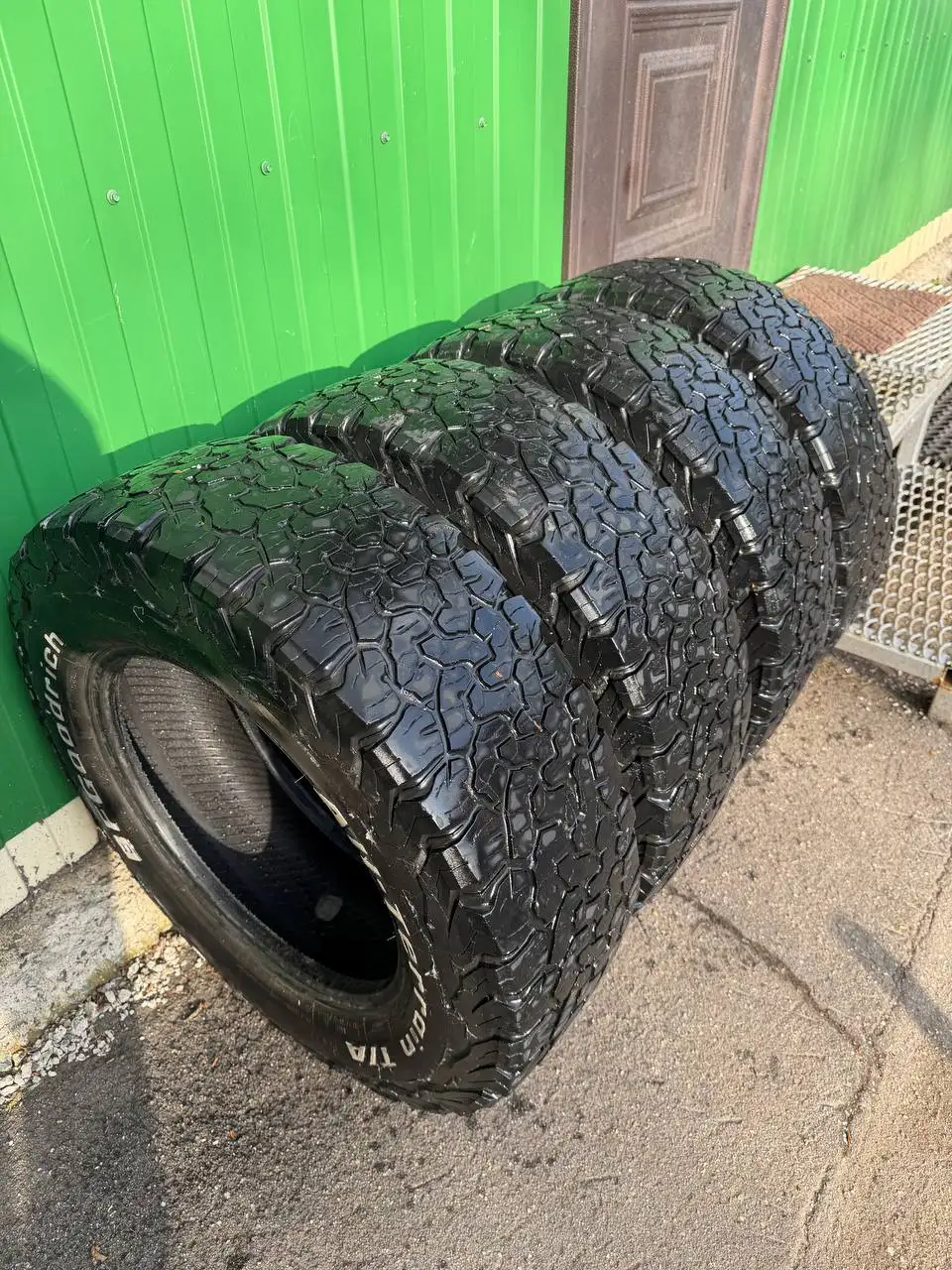 Шины BFGoodrich All-Terrain T/A 245/70 R17 - Шины и диски (Авто) в Москва