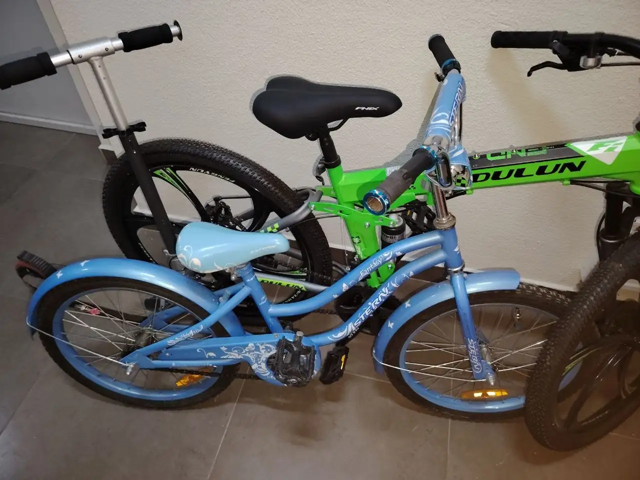 Детская одежда Stern на рост 110-130 см - Детская одежда (Одежда) в Коммунарка