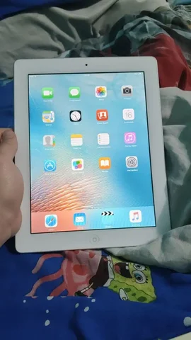 Продается iPad 2 в исправном состоянии - Мобильные телефоны в Москва