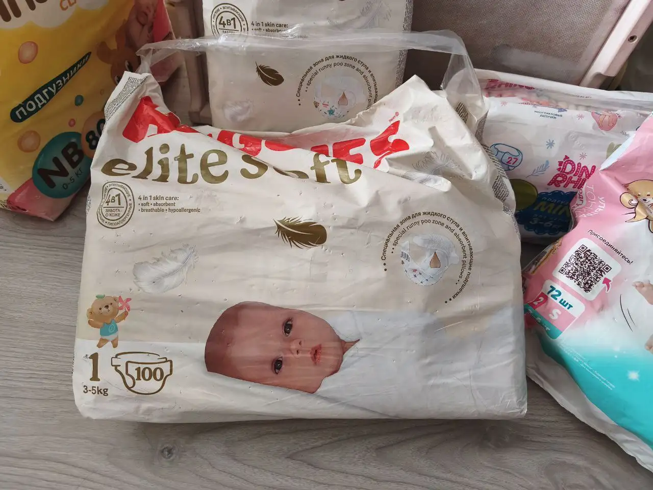 Подгузники детские Huggies elite soft 3-5 кг 56 штук - Подгузники (Товары для детей) в Москва