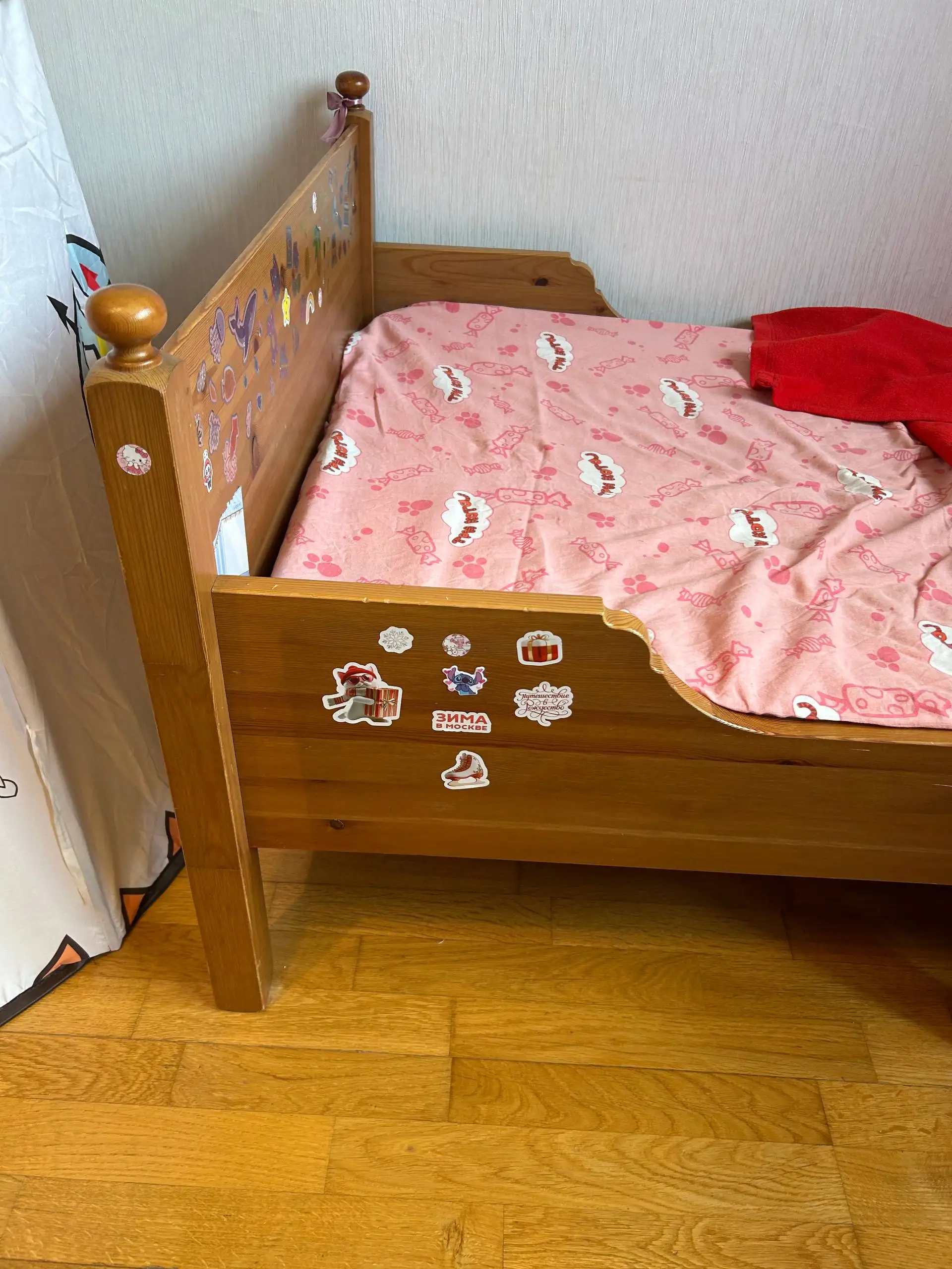 Продажа раздвижной кровати ИКЕА с новым матрасом - Мебель (Для дома и дачи) в Москва