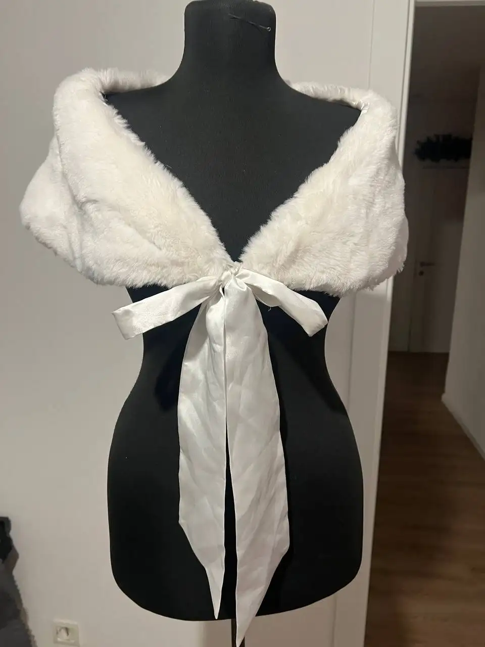 Шубки по 800₽ - Одежда в Москва