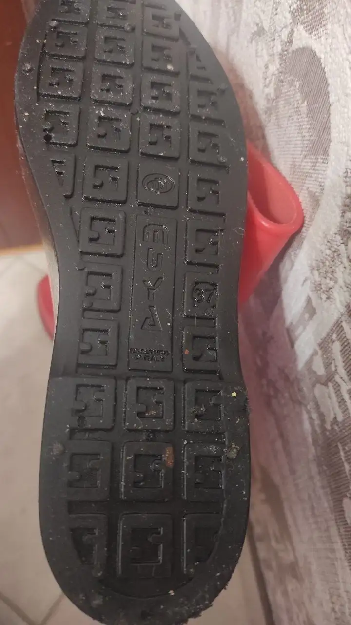 Резиновые сапожки р 37 - Обувь (Одежда) в Москва