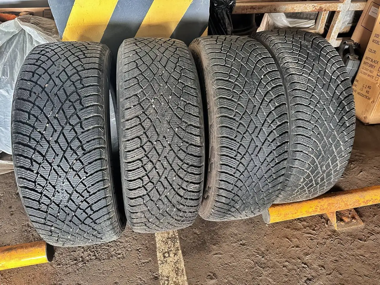 Зимние шины Ikon Autograph Snow 5 SUV 225/55 R18 - Шины (Авто) в Москва