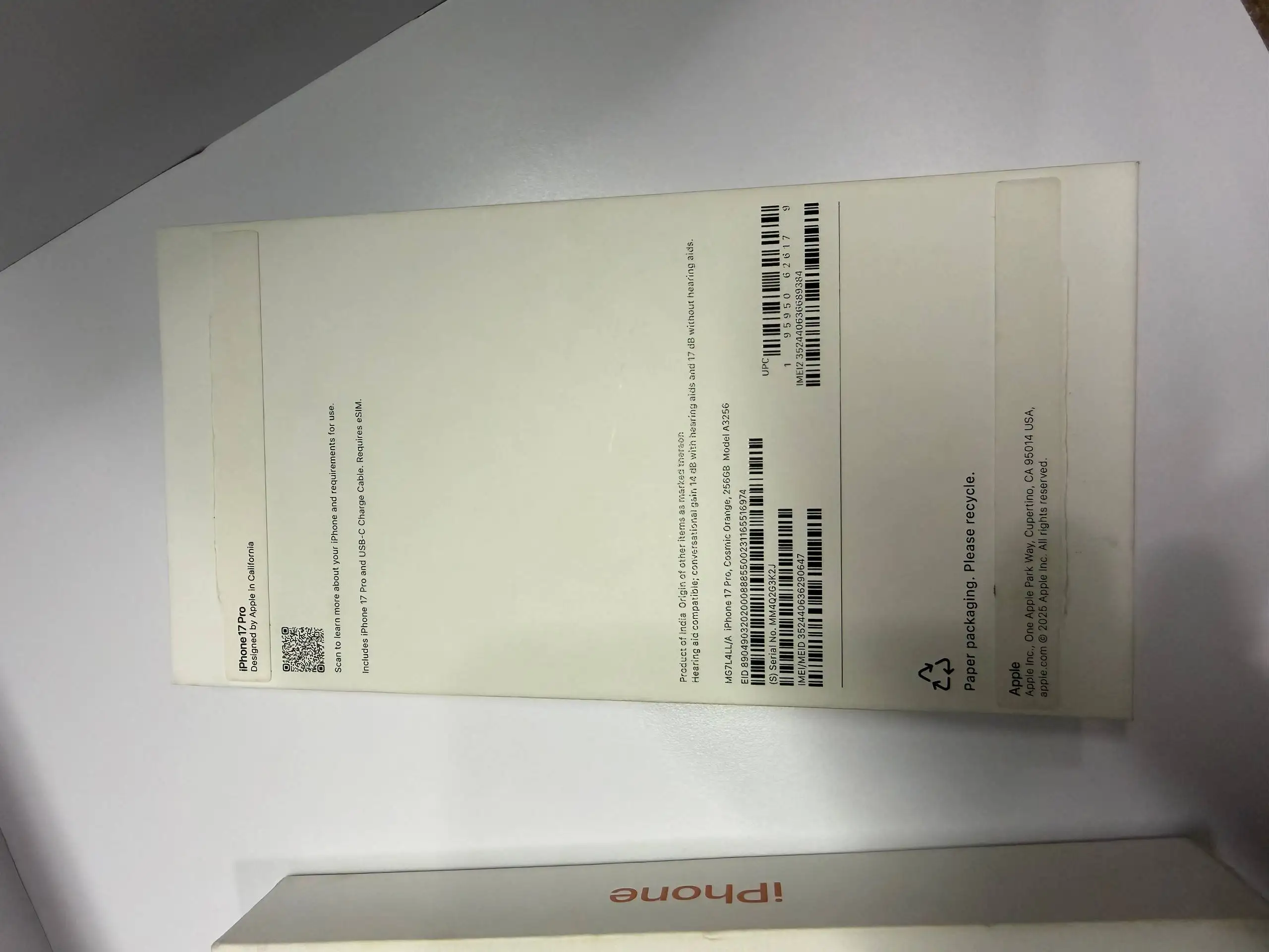 iPhone 17 Pro 256GB Orange eSIM - Смартфоны и гаджеты (Электроника) в Москва