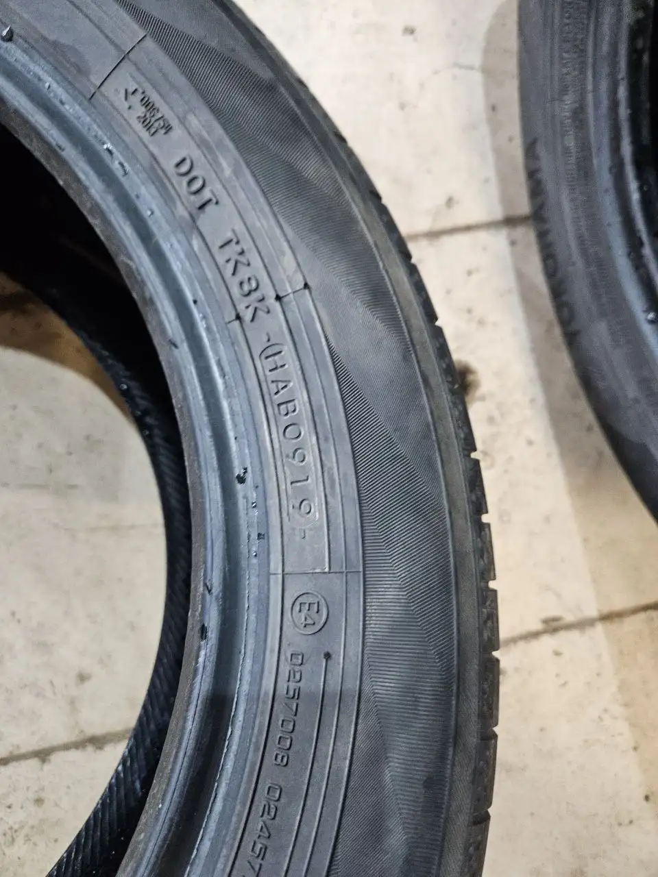 Шины 205/55 R16 с шиномонтажом - Шины (Авто) в Москва