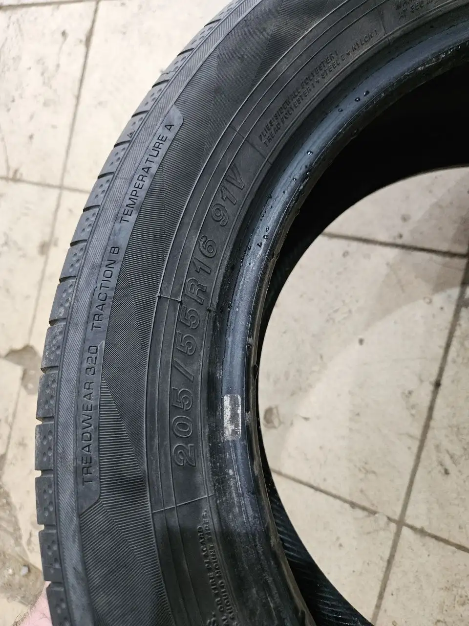 Шины 205/55 R16 с шиномонтажом - Шины (Авто) в Москва