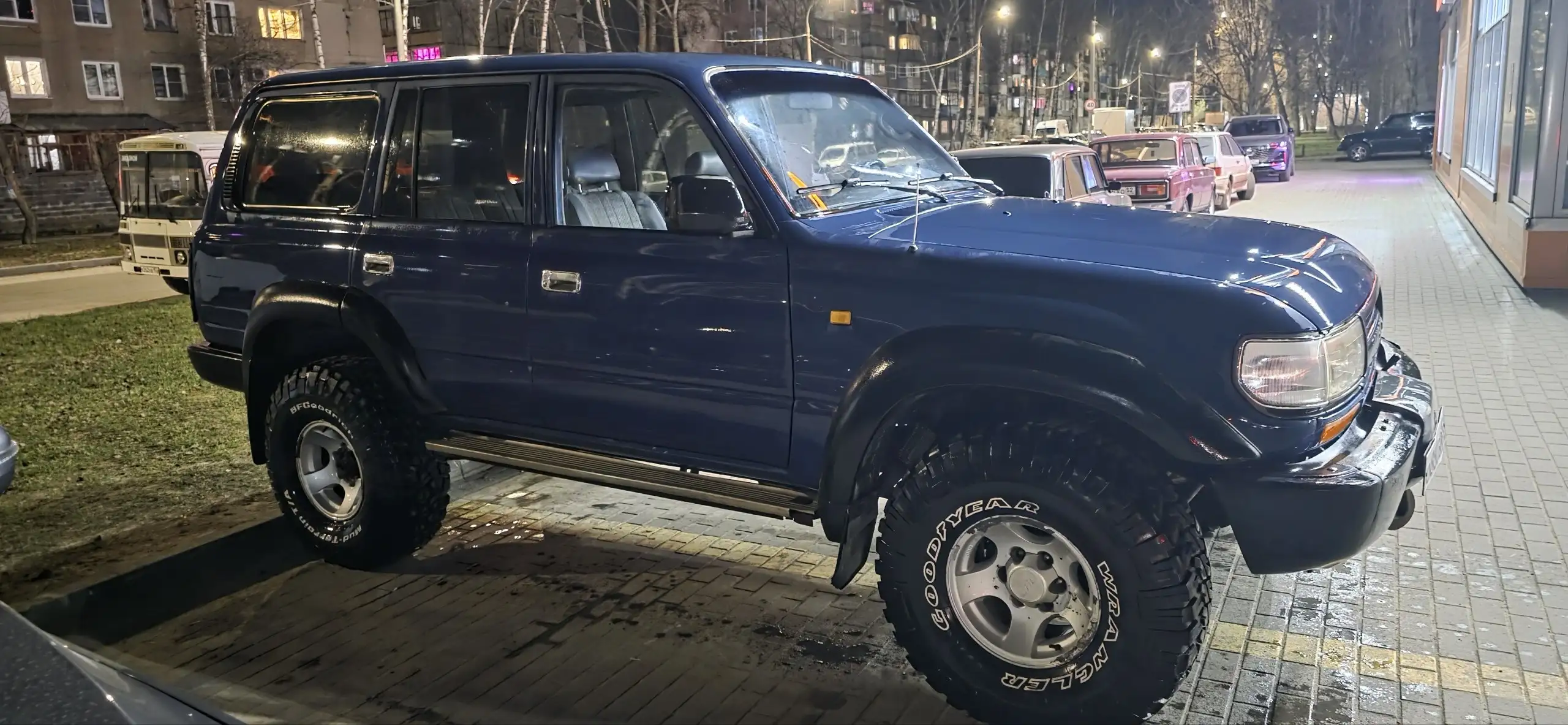 Toyota Land Cruiser 80 1992 - Внедорожник (Авто) в Нижний Новгород