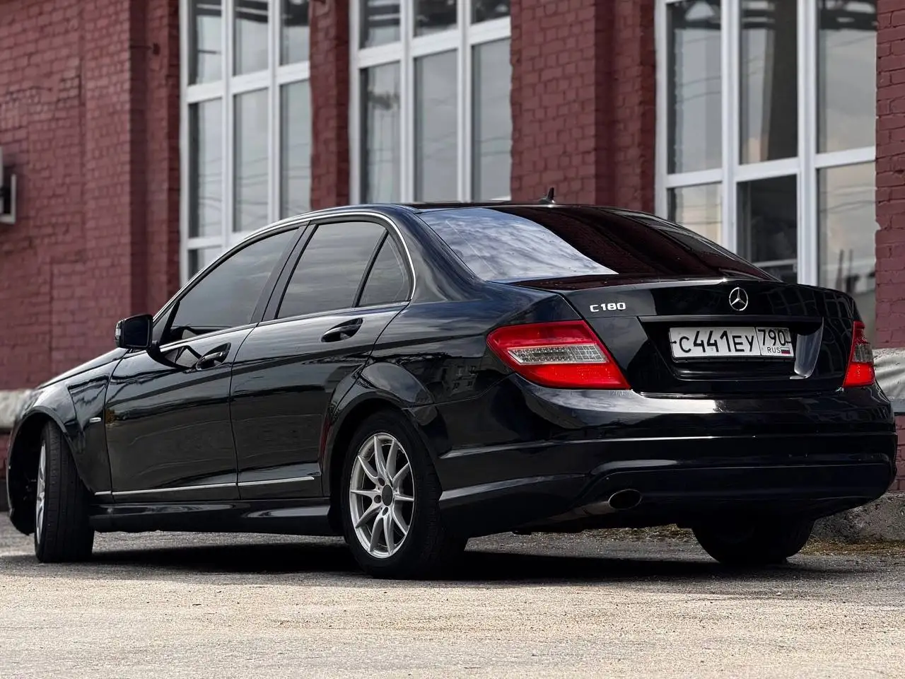 Mercedes Benz C180 2011 - Легковые автомобили (Авто) в Нижний Новгород