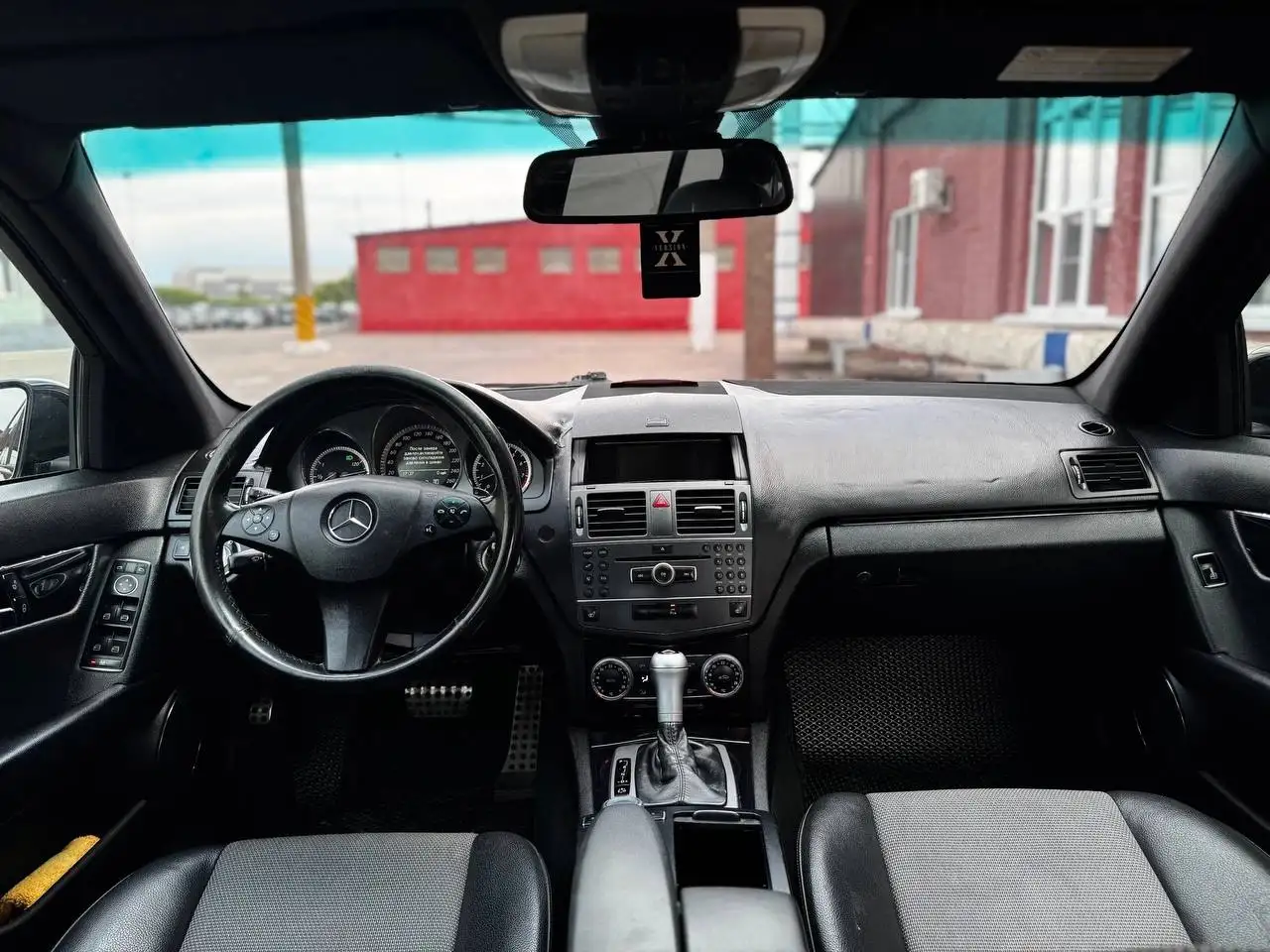 Mercedes Benz C180 2011 - Легковые автомобили (Авто) в Нижний Новгород