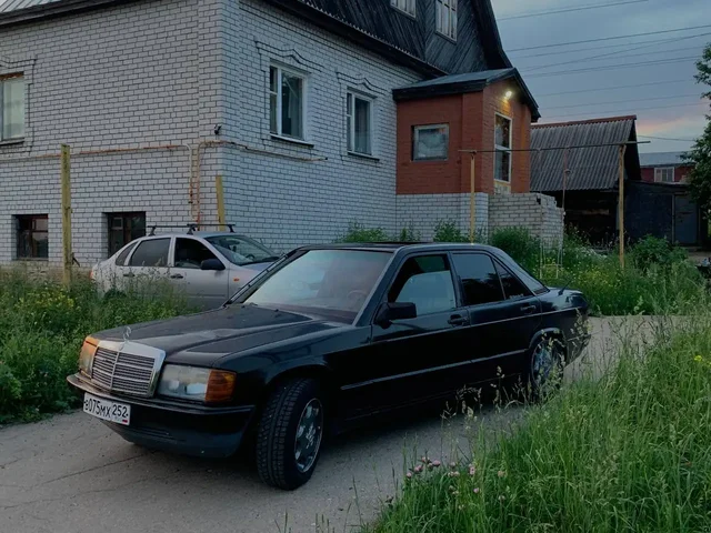 W201 190E 1985 года - Моторы в Нижний Новгород