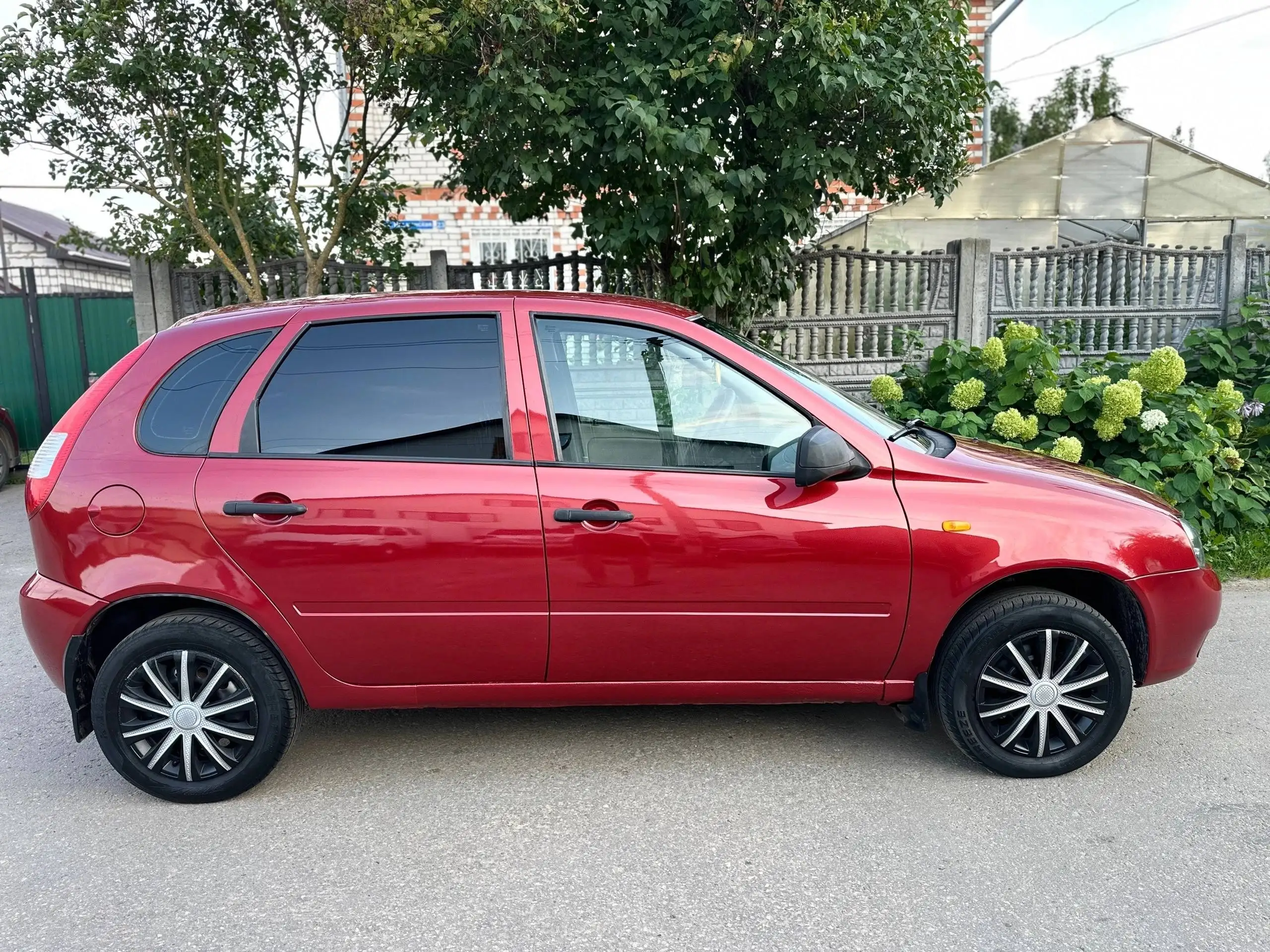Lada Kalina хэтчбек 2010 года - Легковые автомобили (Авто) в Нижний Новгород