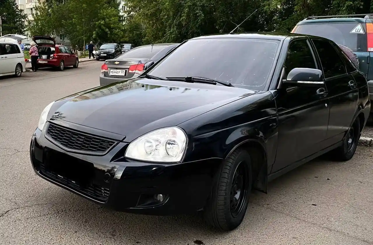 Лада Приора 2011 года