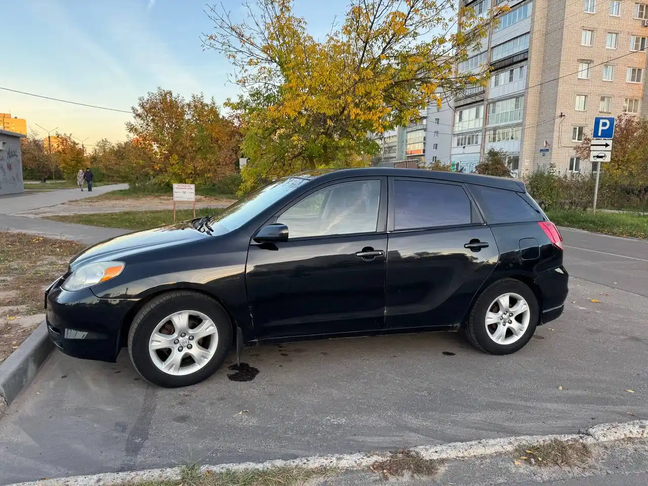 Продам TOYOTA MATRIX 2004г.в