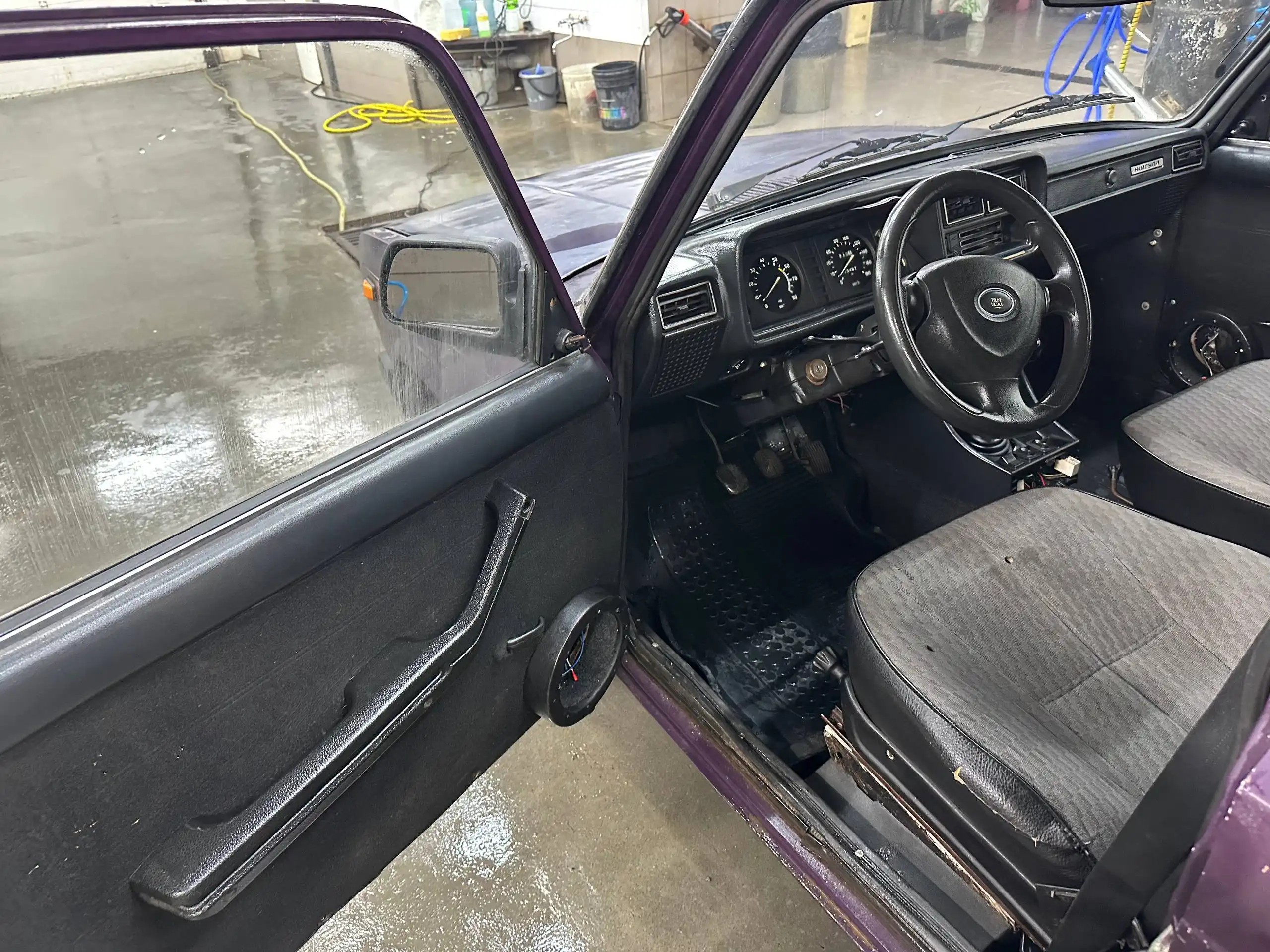 Продам ВАЗ 2107 карбюратор 2004 года