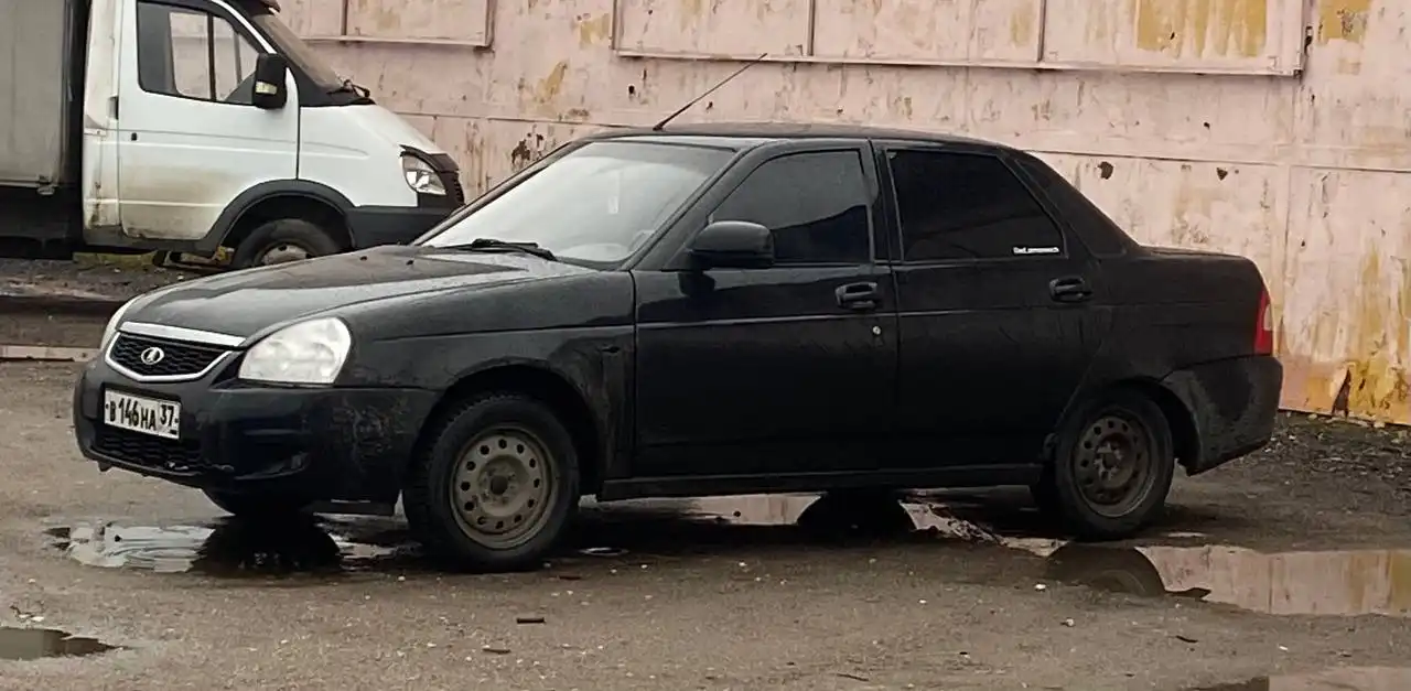 Продажа автомобиля 2012 года в отличном состоянии