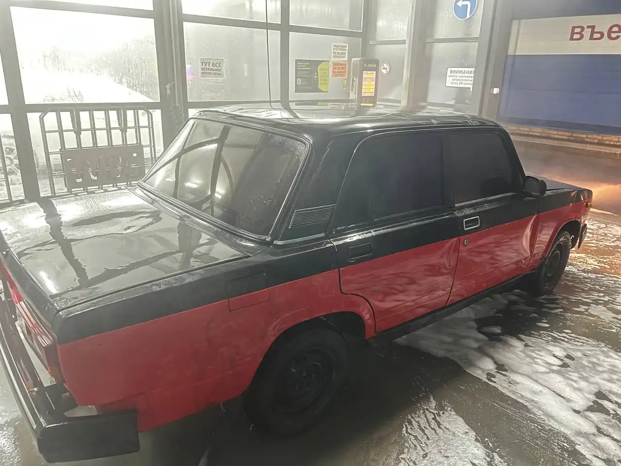 ВАЗ 2107 2002 года выпуска в хорошем состоянии