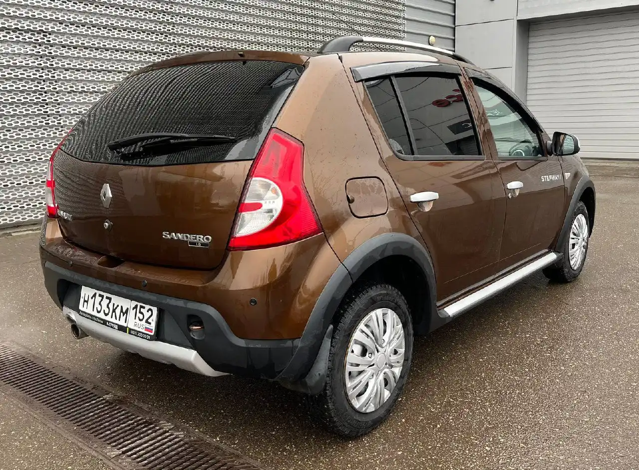 Renault Sandero Stepway 2014 года