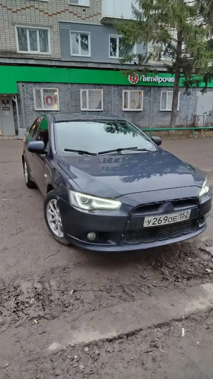 Продам или обменяю Mitsubishi Lancer 10 2011 года