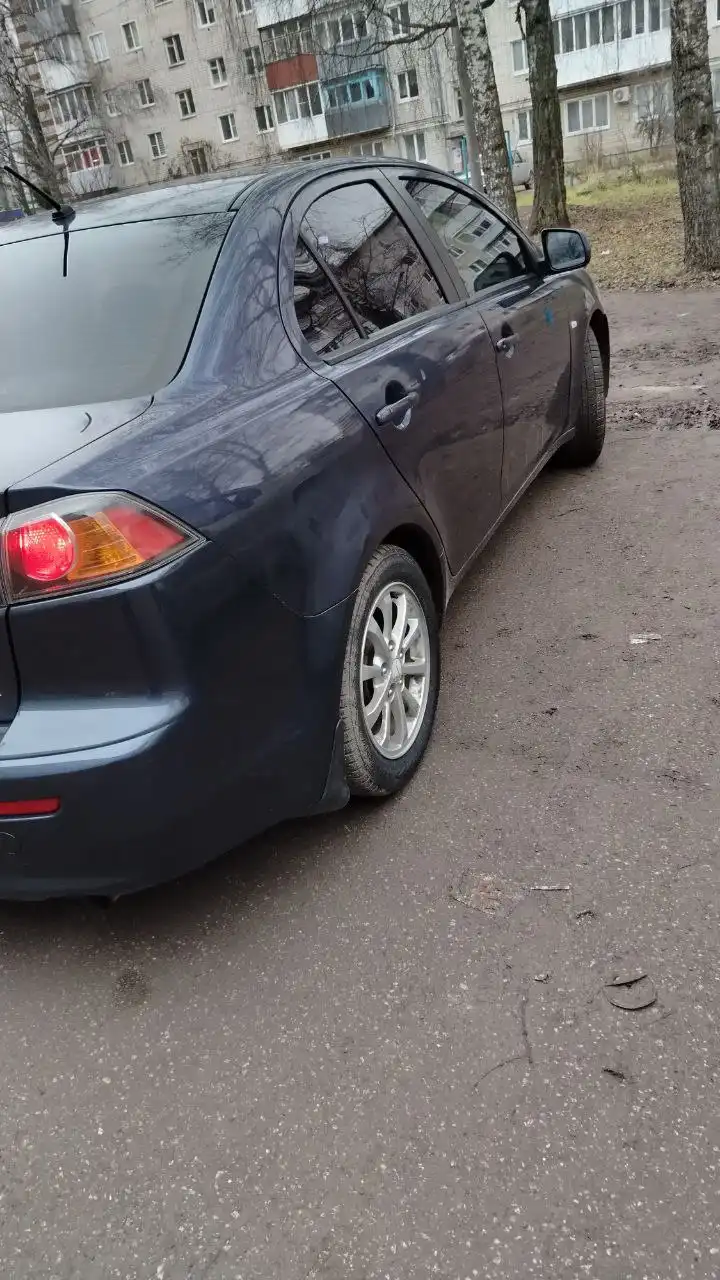 Продам или обменяю Mitsubishi Lancer 10 2011 года