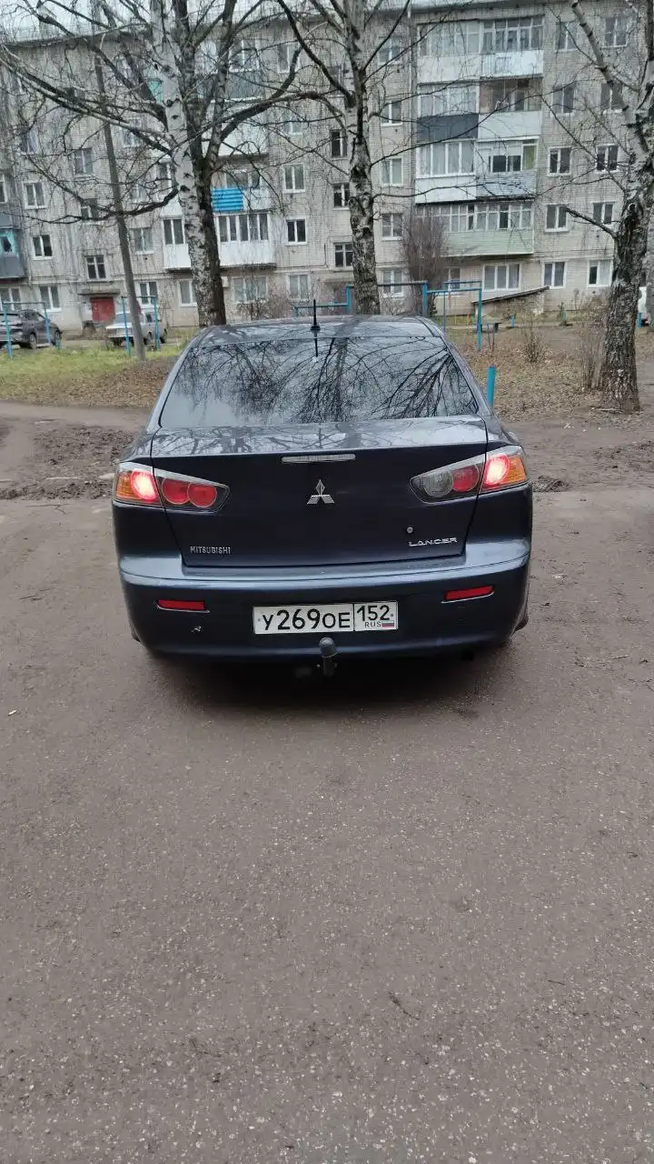 Продам или обменяю Mitsubishi Lancer 10 2011 года