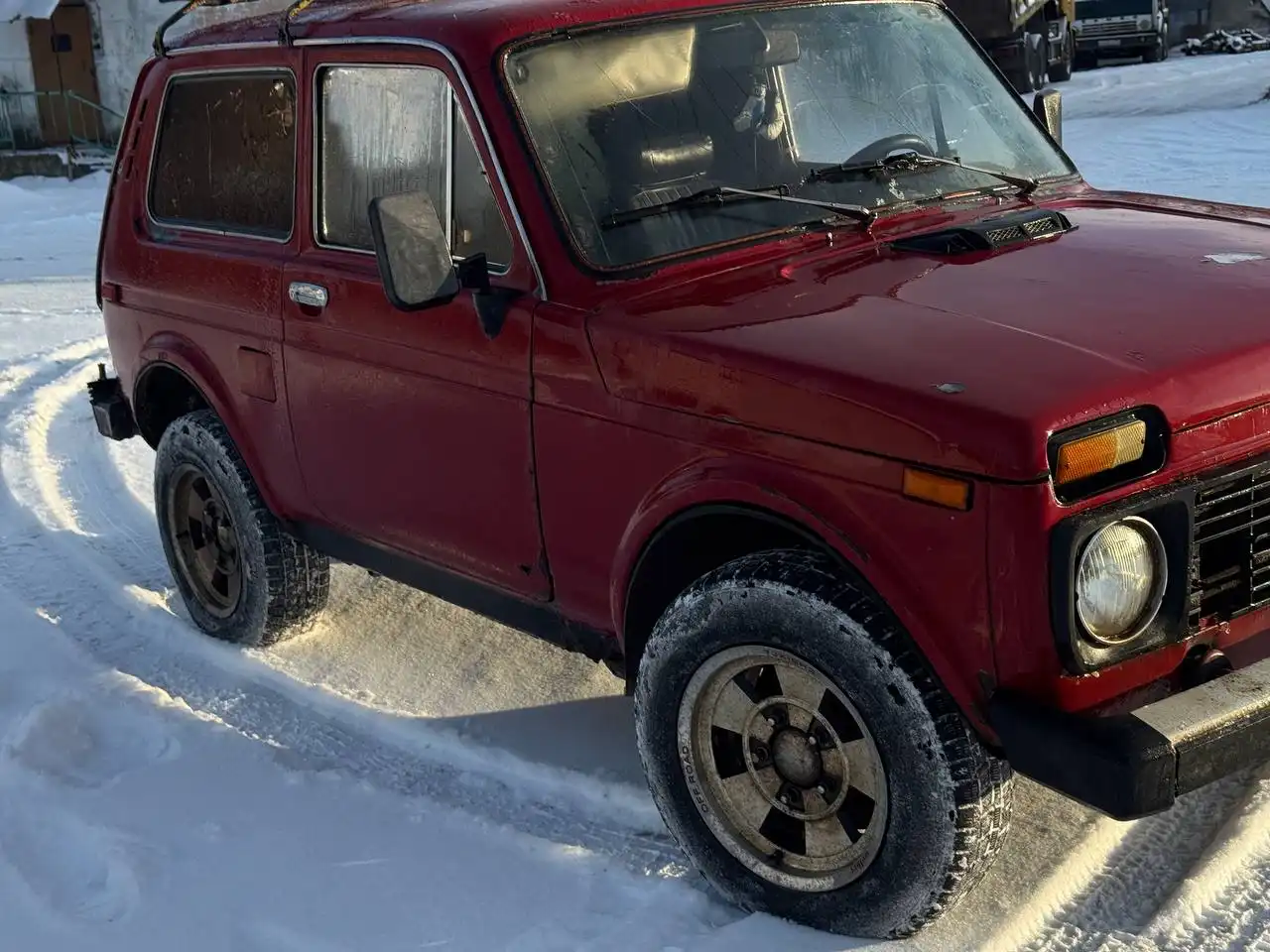 Продается автомобиль Нива