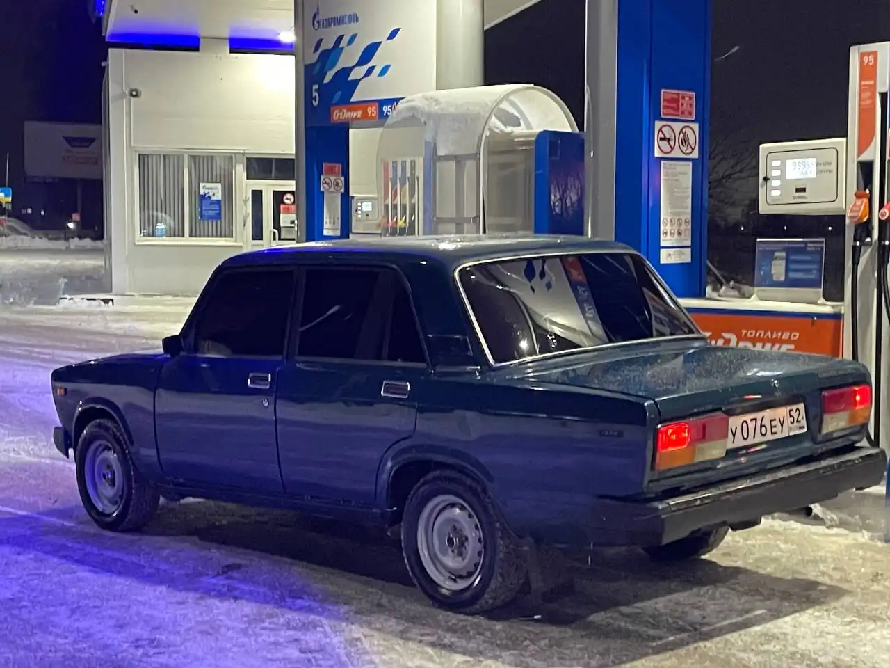 ВАЗ 2107 2003 года выпуска с пробегом 112.000 км