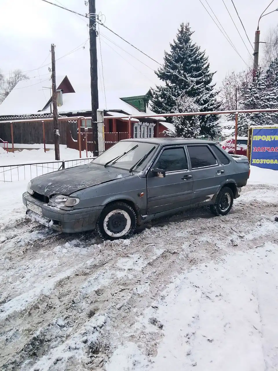 ВАЗ 2105 с документами, мотор стучит, не на ходу