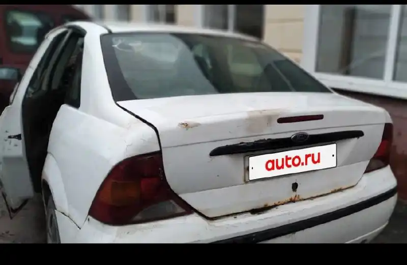 Ford Focus 2002 года