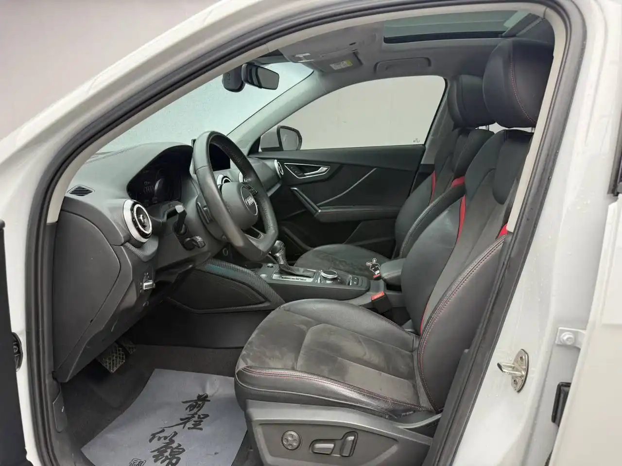 Audi Q2L-HIGH-DCT 2021 года с пробегом 13 355 км