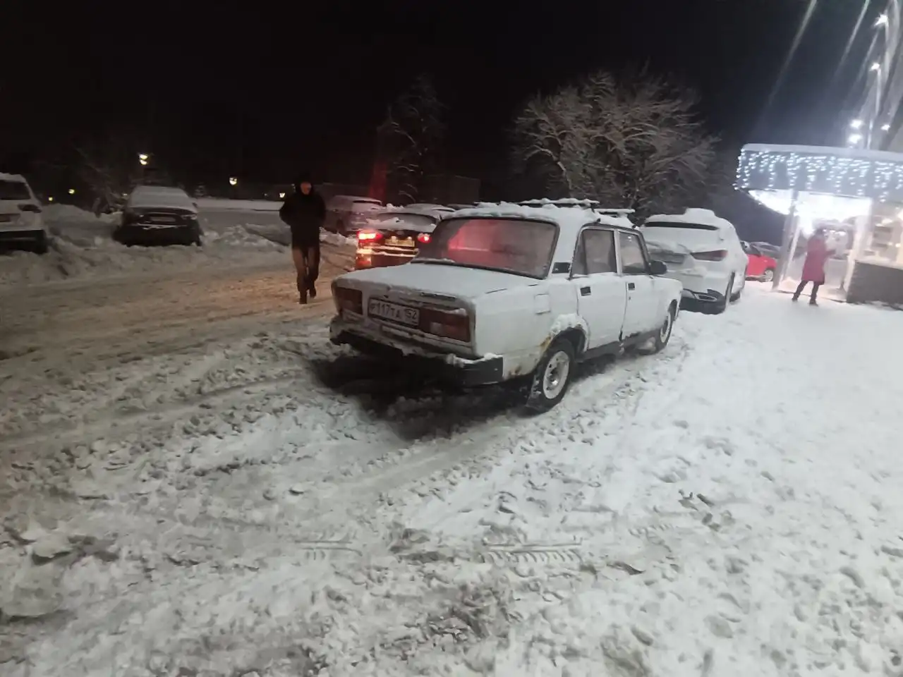 Продажа автомобиля ВАЗ 2108 инжектор 2002 года - Легковые автомобили (Авто) в Нижний Новгород