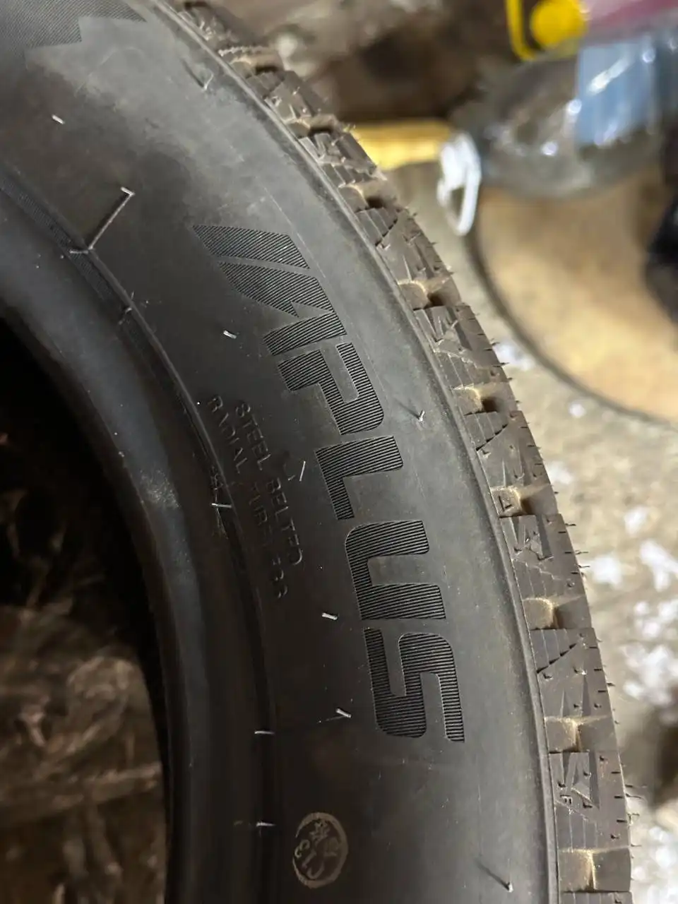 Продам комплект новой резины Aplus A703 205/55 R16 94T - Шины и диски (Авто) в Нижний Новгород
