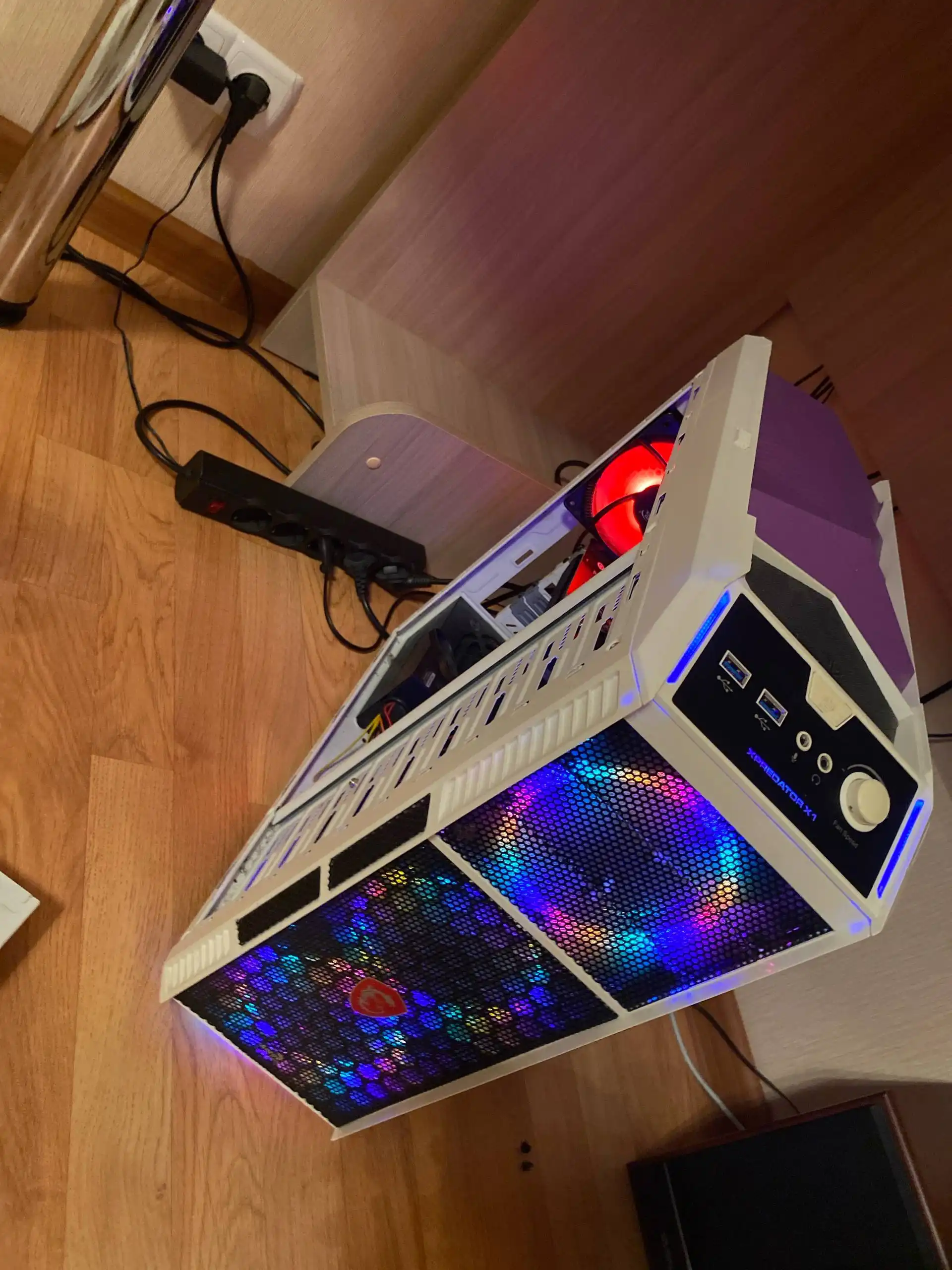 Компьютерные комплектующие: видеокарта 1030, процессор AMD A8 7600, SSD 512GB, ОЗУ 12GB - Компьютерные комплектующие (Электроника) в Нижний Новгород