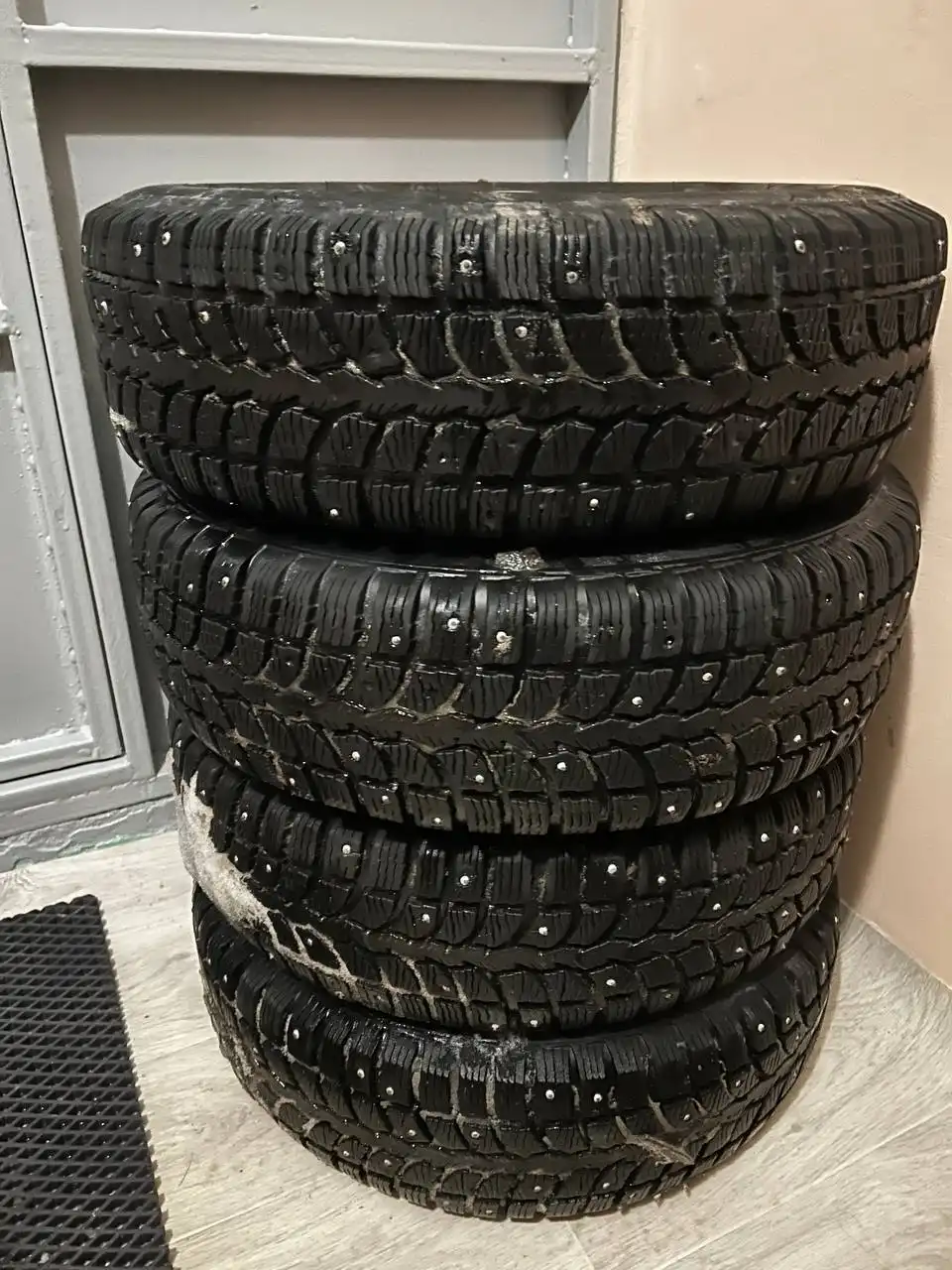 Продажа зимних колес R13 4x100 - Шины и диски (Авто) в Нижний Новгород