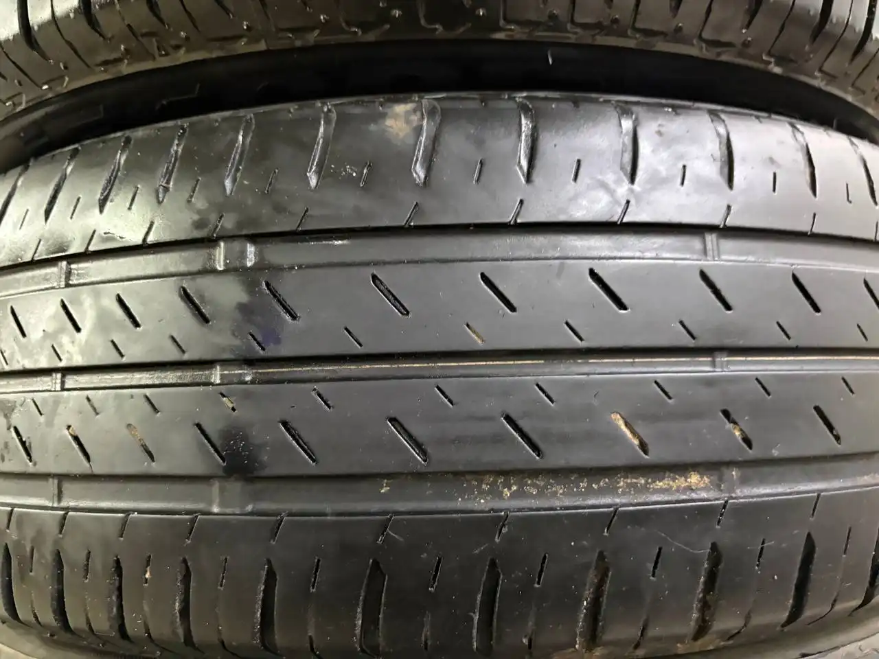 Шины Bridgestone EB150 195/65R15 4 шт - Шины и диски (Авто) в Нижний Новгород