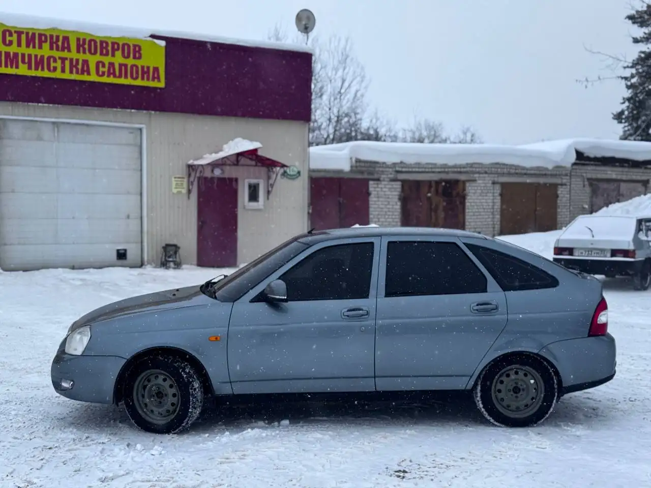 Продам Приору с кондиционером 2012 года выпуска - Легковые автомобили (Авто) в Нижний Новгород