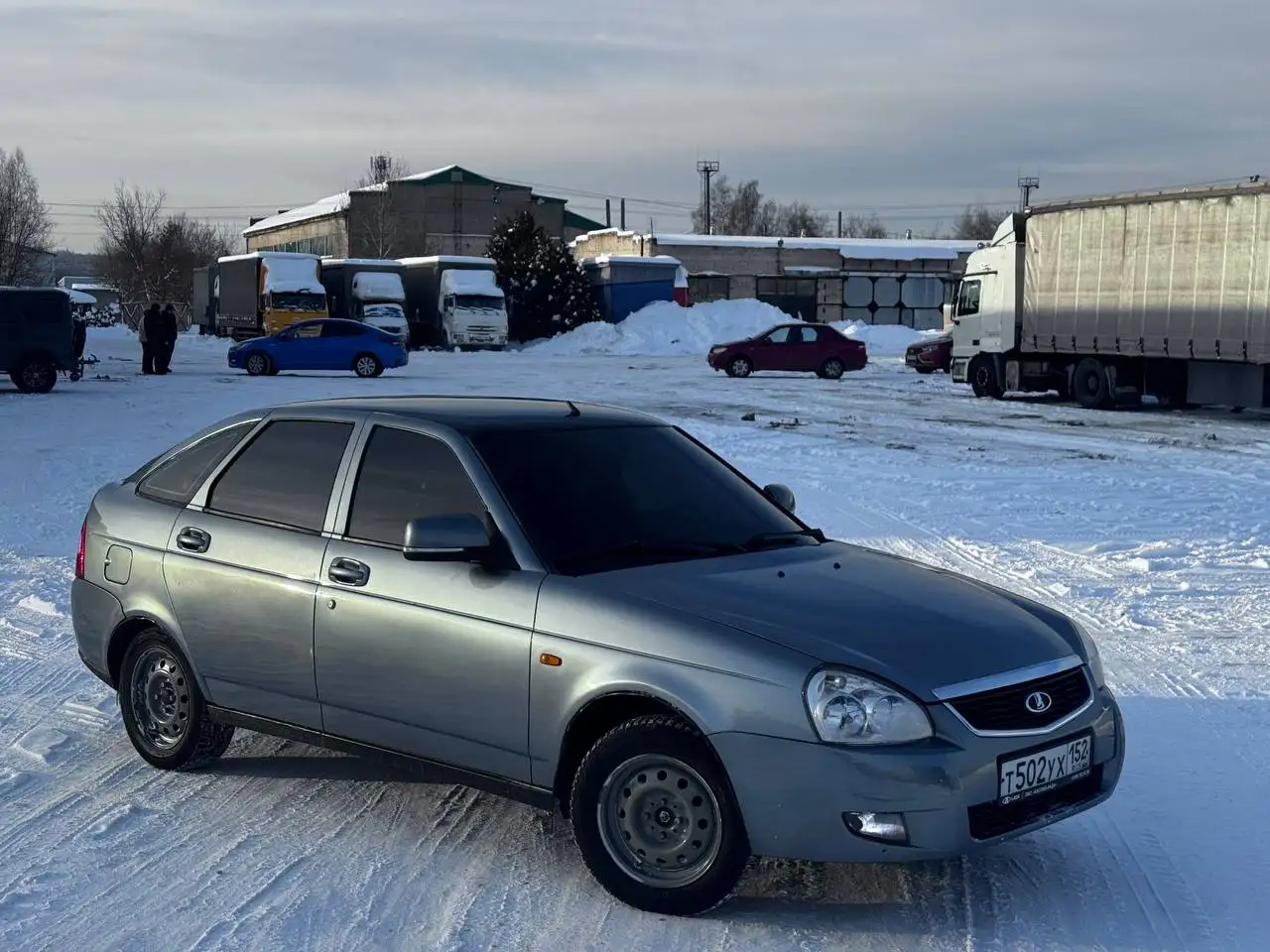 Продам Ладу Приору 2012 года с кондиционером - Легковые автомобили (Авто) в Нижний Новгород